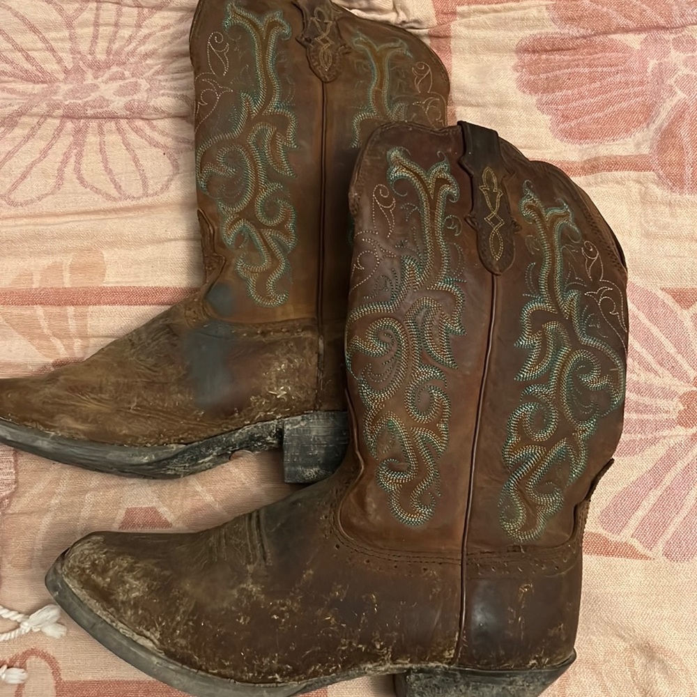 Womens JUSTIN boots